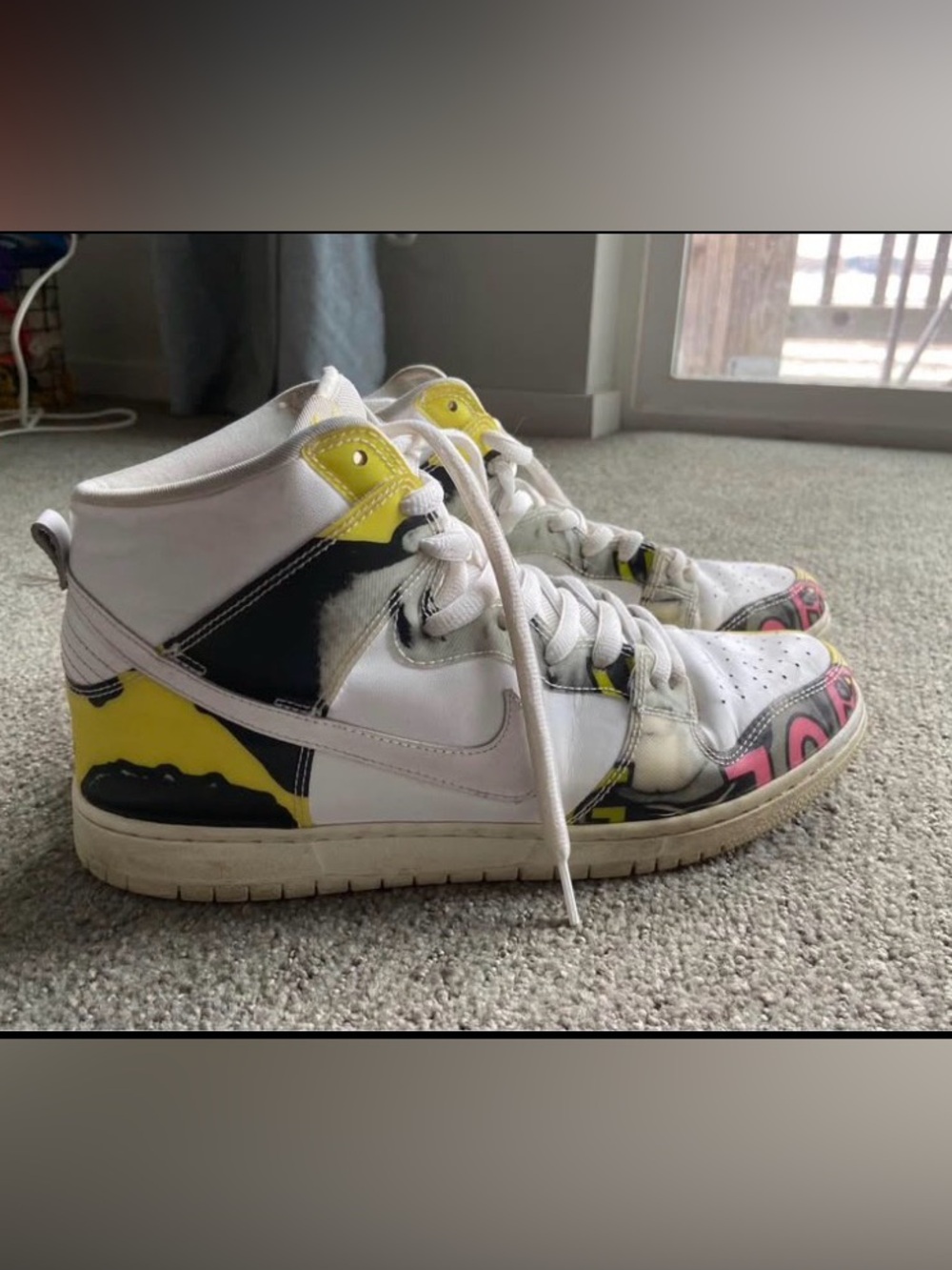Size 11 Nike Dunk High “De La Soul”